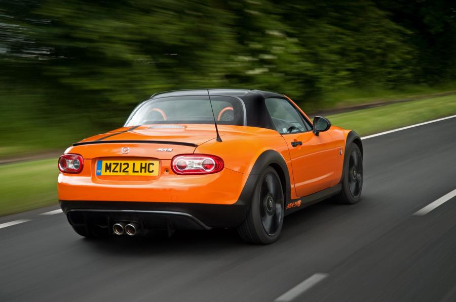  Mazda MX-5 GT Concept 2012 года  (фото 2 из 24)